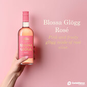 This year, the new Blossa Rosé appears on our shelves.

It has a slightly drier flavor than normal Blossa and more fruity since it has strawberry and blueberry. In aroma and flavor you will also find Blossa's characteristic flavors: clove, cardamom and ginger.

Now available online!

#Blossa #glögg #rose #pink #fruity #wine #christmas #jul #internationalfood #internationalsupermarket #costablanca #alfazdelpi #orihuela